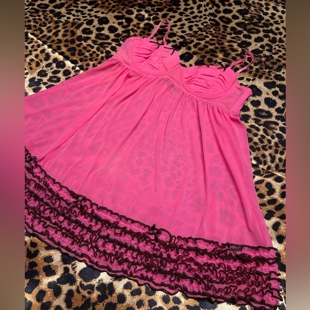 Y2K Pink Ruffled Cami with Brown Ruffles & Bows - Picture 2 of 7